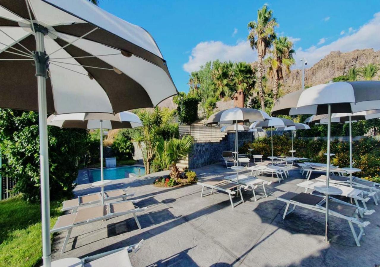 Hotel Casale Dei Greci Biancavilla Dış mekan fotoğraf